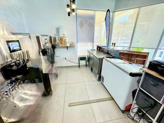 Traspàs Local Comercial a Paseo de las estrellas. Se traspasa local comercial en el albir