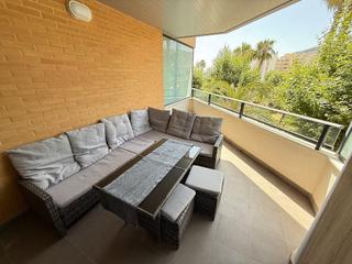 Lloguer Apartament  De los musicos. Alquiler anual 12 meses minimo no se alquila por meses sueltos!