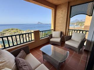 Apartamento en Ronda del atardecer. Primera linea en mascarat con vistas al mar altea