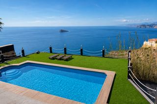 Casa a Sierra Helada. Preciosa villa en el rincón de loix con vistas impresionantes a