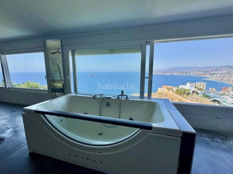 Foto 0d785062-1e20-4451-9184-4e773c52f0e8. Casa amb piscina a Sierra Helada Benidorm