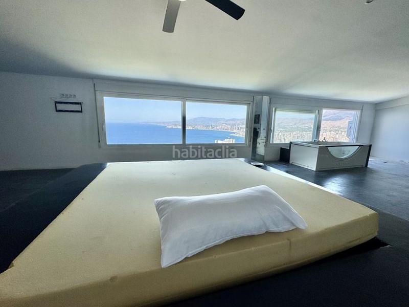 Foto 6ee9d253-26ec-4fcb-9a8e-9d318953d4ef. Casa amb piscina a Sierra Helada Benidorm