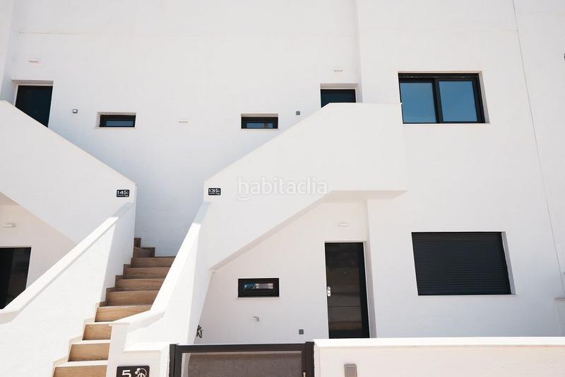 Foto 110e7486-c553-450c-8918-05e0fc7ab696. Piccolo appartamento con piscina in Golf Bahía Finestrat