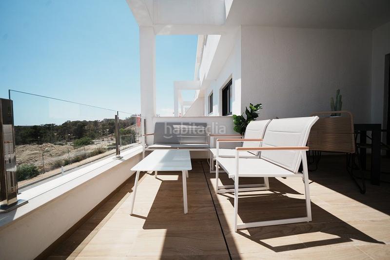 Foto dc482d2c-6c21-48df-870a-49676c23dd27. Piccolo appartamento con piscina in Golf Bahía Finestrat