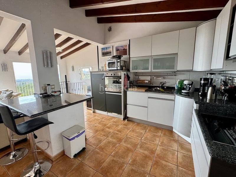 Foto cdef19d7-fd6c-41e6-a4ff-c0f0584399cd. Casa encantador chalet en bello horizonte con vistas inigualables al mar en Nucia (la)
