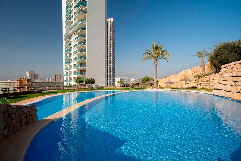 Foto fa66db2d-de79-4711-b9a0-9eda6cbb0eb7. Piccolo appartamento con riscaldamento piscina in Benidorm