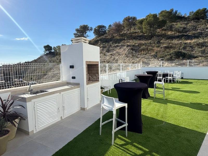 Foto 378e3c64-eee2-43c4-b615-52e884fd60c0. Casa exclusivo conjunto residencial de viviendas unifamiliares en Finestrat