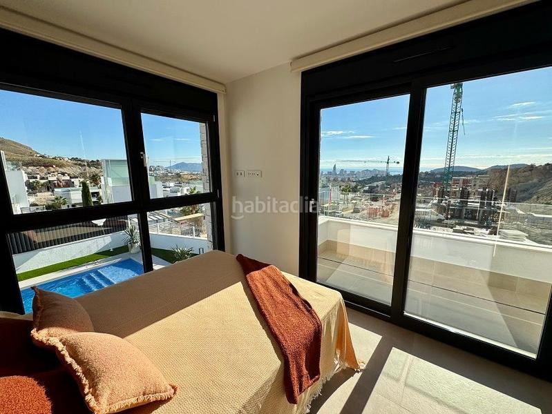 Foto 394d9d37-b5a9-4add-aa84-20a24be7f765. Casa exclusivo conjunto residencial de viviendas unifamiliares en Finestrat