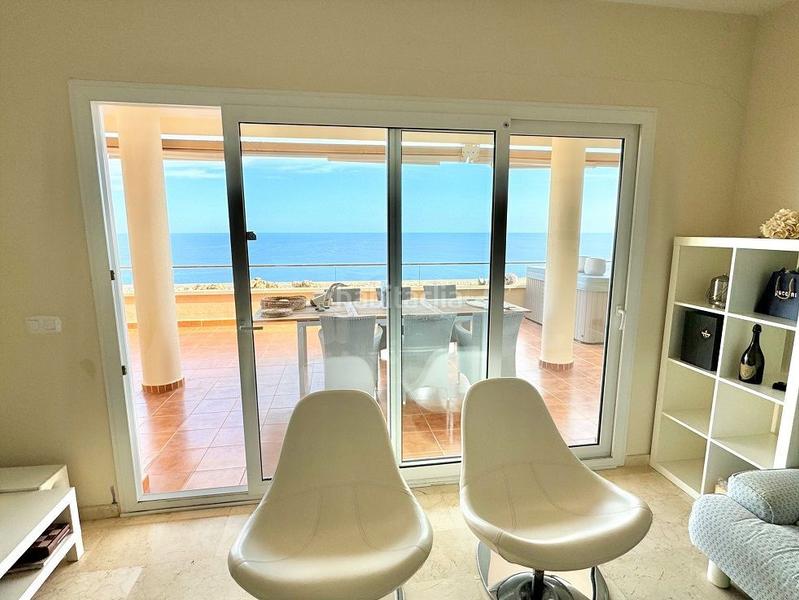 Foto e11a04c3-f8e2-4c5c-ad50-cae7c5373fab. Apartament amb calefacció piscina a Altea hills Altea