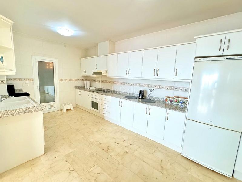 Foto e7aeb23d-fbfe-4139-8796-bdda51c20d5b. Apartament amb calefacció piscina a Altea hills Altea