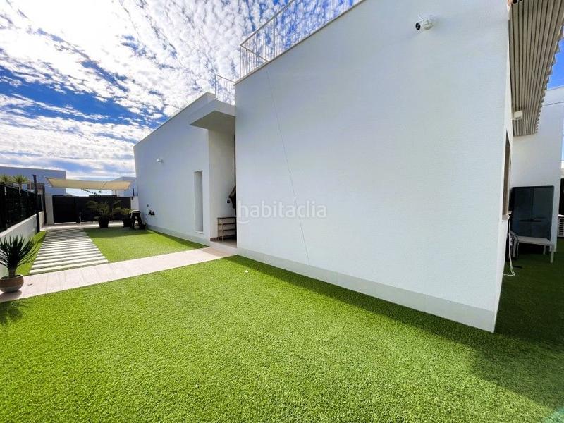 Foto fc404f1e-7f2d-4f2c-a345-a5ef0c60c754. Haus mit heizung pool in balcón de Finestrat-terra marina Finestrat