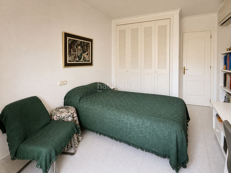 Foto 8cc5029d-6415-44e2-b252-fe9d68030ca3. Apartament amb piscina a Mascarat Altea