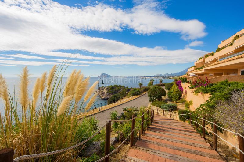 Foto c5eb926f-8263-4c64-a1cb-b41b8c1e2f6e. Apartament amb piscina a Mascarat Altea