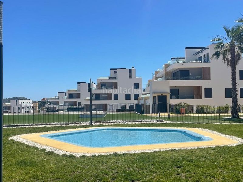 Foto 603304e9-78df-42e8-9c24-98c681f9d920. Dúplex amb calefacció piscina a Golf Bahía Finestrat
