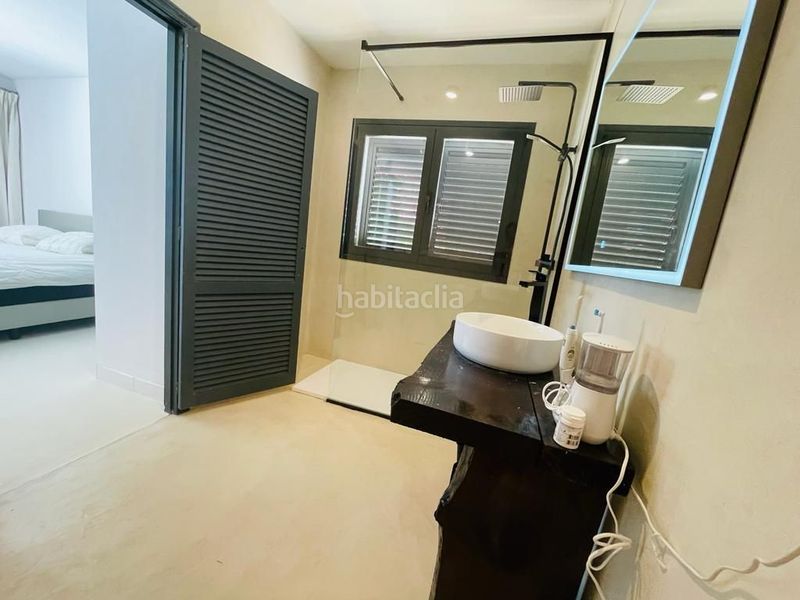 Foto 40a2e97a-cc2a-4963-8577-8e325e646d42. Casa amb calefacció piscina a Altea la vella Altea