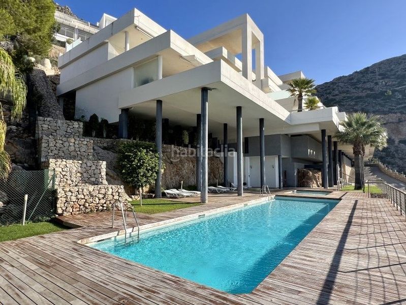 Foto 5b2f3589-f0cb-4d2d-b4f8-83acd41a2f35. Apartament amb calefacció piscina a Altea hills Altea