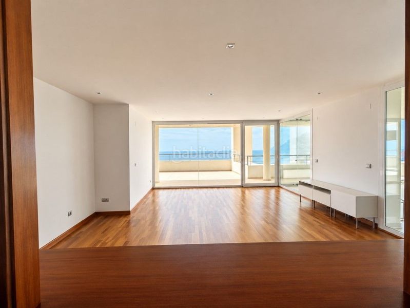 Foto 8b4d0a8e-7a85-4dfd-9d42-c8a2fd11f559. Apartament amb calefacció piscina a Altea hills Altea