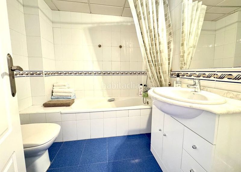 Foto 83429b33-64d6-4934-95bb-ce558d2b629a. Apartament amb calefacció piscina a Mascarat Altea