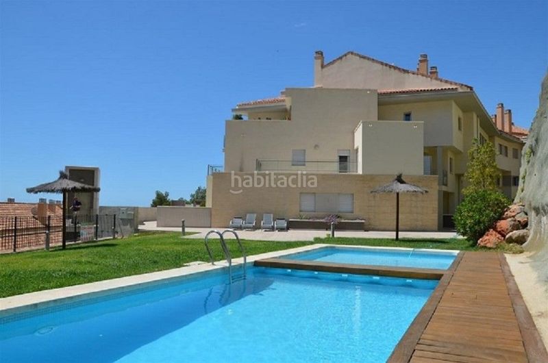 Foto 899392ed-cec6-4018-a535-941332352300. Àtic amb calefacció piscina a Mascarat Altea
