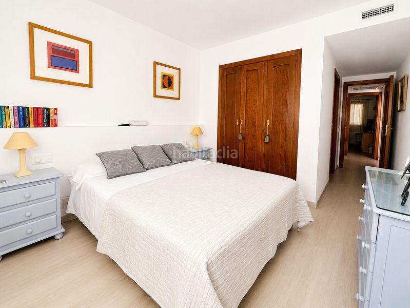 Foto 3970e89e-2cda-477e-94fc-a55856d53397. Apartament amb calefacció piscina a Mascarat Altea