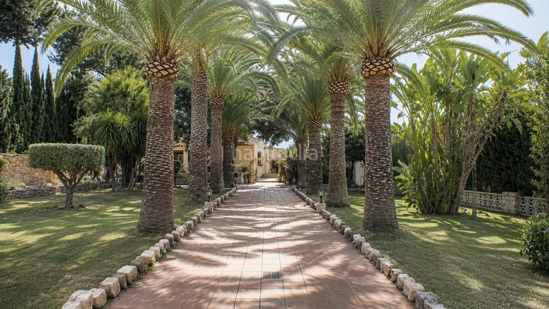 Foto ad168e13-6a77-4ae0-9602-29e7809f974a. Casa amb calefacció piscina a Mascarat Altea