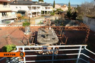 Nave industrial en Marianao. Nave industrial con parking