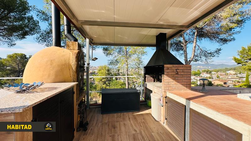 Foto 4c4e7a4c-da7c-47c7-bb5a-e072b6e71656. Chalet avec chauffage piscine dans Sant Vicenç dels Horts