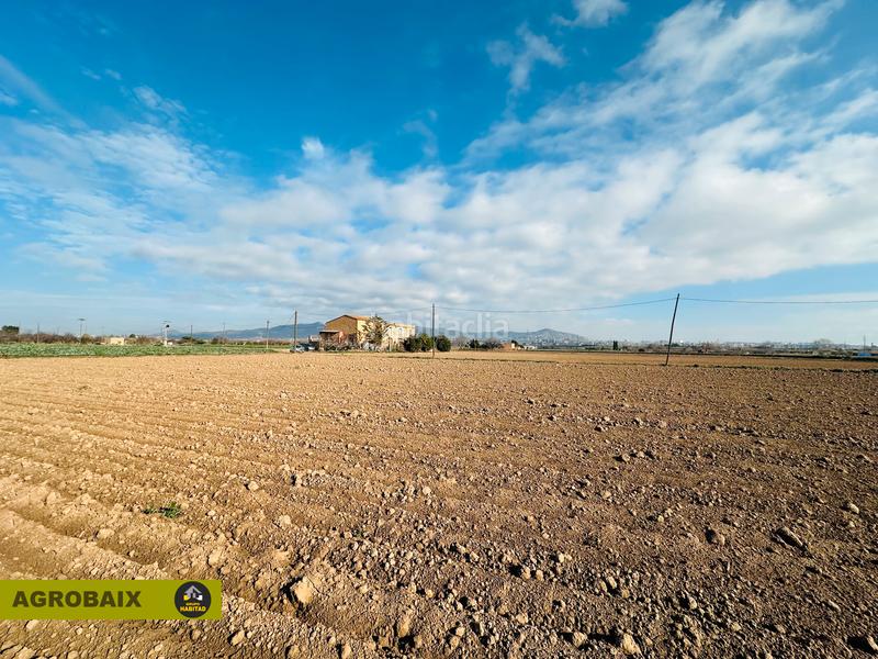 Foto 34cdfd5d-8acc-498d-be0a-b510a3ea4af1. Propriété dans Ciutat Cooperativa-Molí Nou Sant Boi de Llobregat