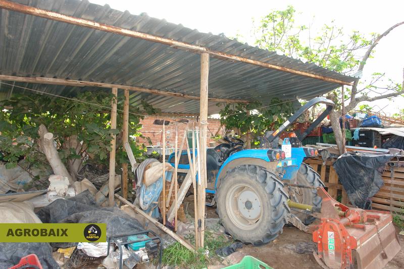 Foto 3e639108-3c4a-4825-85ff-1db90b8e1131. Finca rústica excelente ubicacion en Gava Mar Gavà