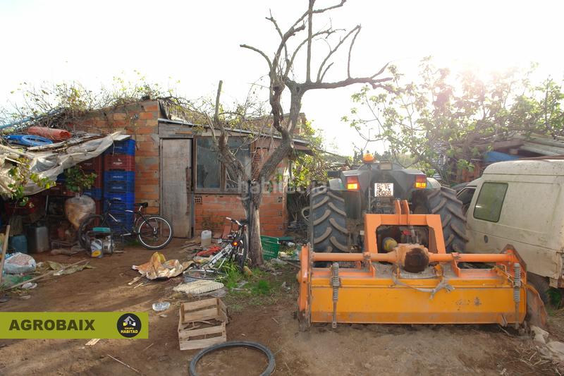 Foto db74d4d3-e466-4728-8301-3c89e8f1c894. Finca rústica excelente ubicacion en Gava Mar Gavà