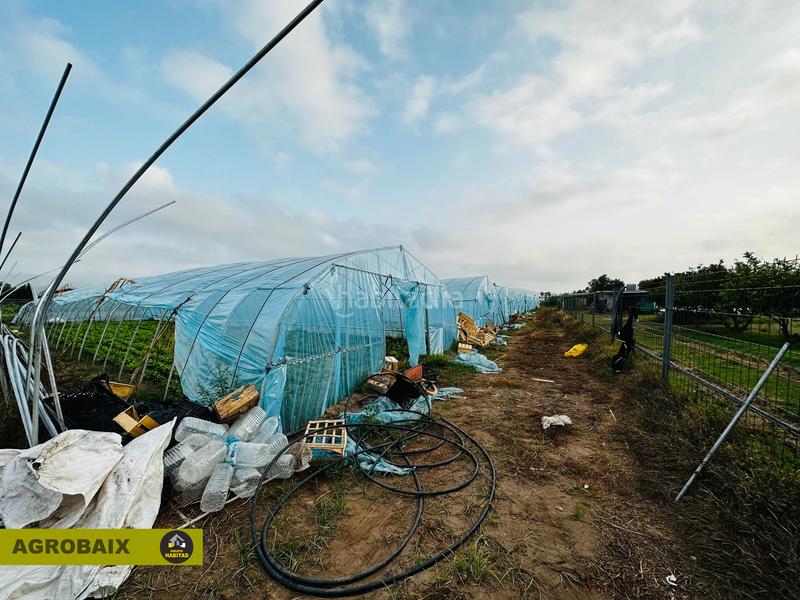 Foto fefdf672-1fd5-454d-98c4-cb3cdd64eb6d. Finca rústica excelente ubicacion en Gava Mar Gavà