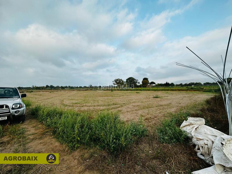 Foto fff43c9e-180d-4ac0-ba16-a5bdfd62453a. Finca rústica excelente ubicacion en Gava Mar Gavà