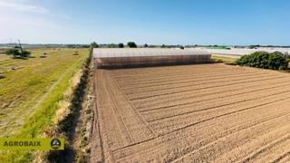 Propriété à Centre. Finca agricola con invernadero