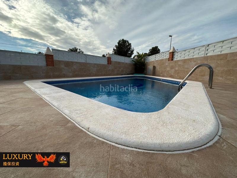 Foto 9a281047-ecd7-4d51-845b-b2f29e596f07. Chalet con gran parcela en Roda de Barà
