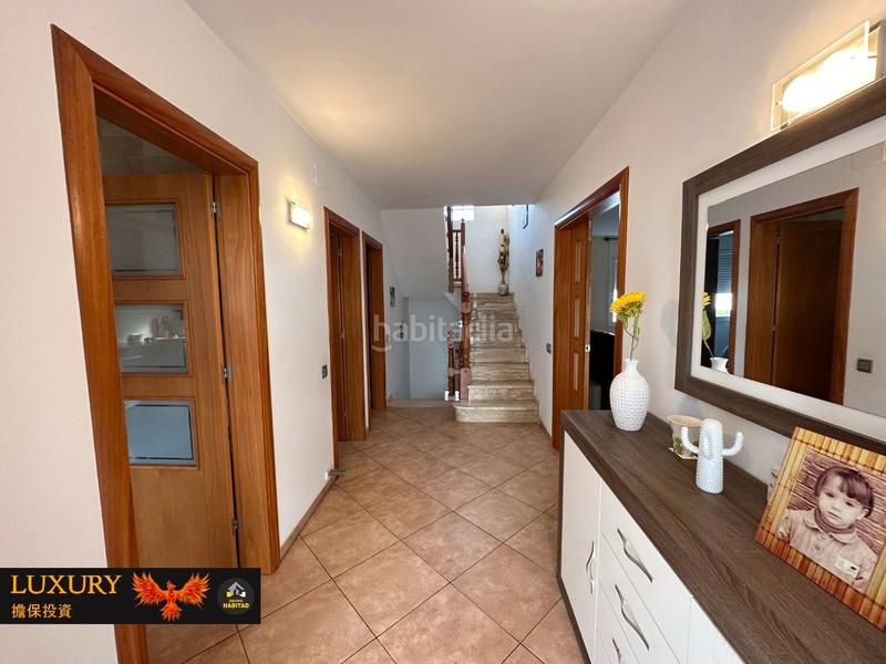 Foto d2cefe28-27dc-4368-9708-80205350df3f. Chalet con gran parcela en Roda de Barà