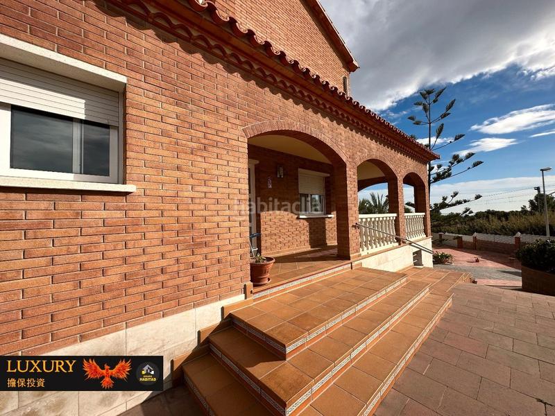 Foto d72f82fc-8038-4959-b497-e9747a87c3fb. Chalet con gran parcela en Roda de Barà