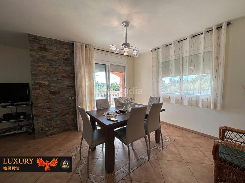 Foto ddb6d65f-109d-42c3-be98-7f2305b7a217. Chalet con gran parcela en Roda de Barà