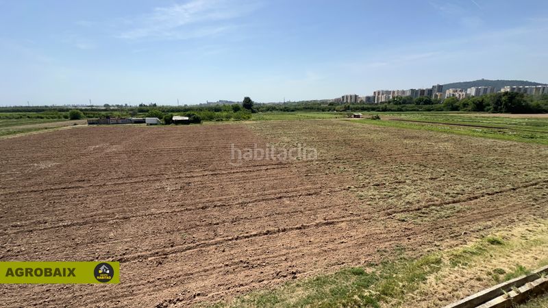 Foto c68833bd-0220-4bff-bee9-d1e8e2024ca5. Finca rústica a Santa Coloma de Cervelló