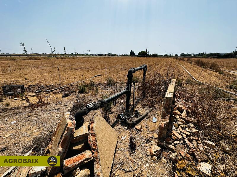 Foto 0e73d479-d8e9-4a4e-9541-795dda31f788. Finca rústica excelente ubicacion en Vilamarina Viladecans