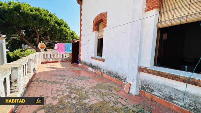 Foto 4c90e891-c579-4e61-aff2-c5fee6fb1bbc. Casa en ronda de sant ramon 151 casa en excelente ubicación en Sant Boi de Llobregat