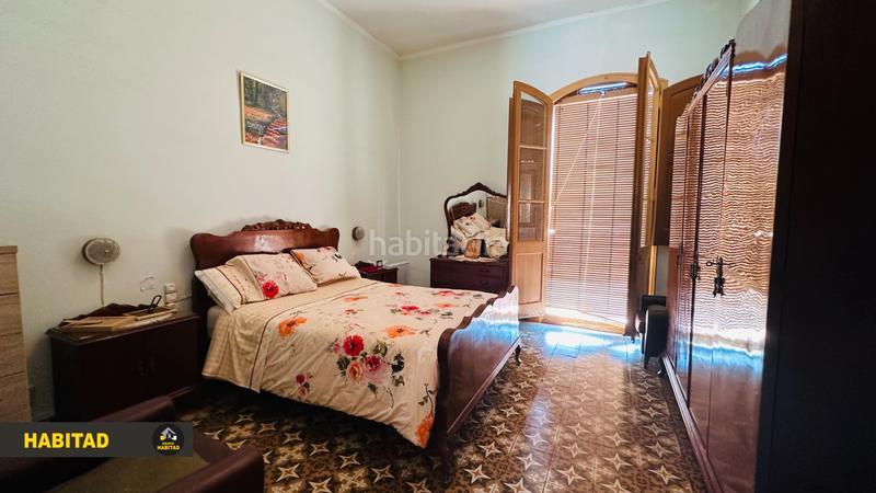 Foto cf532cdd-d9b7-4dbc-9157-63cb3b6fe51b. Casa en ronda de sant ramon 151 casa en excelente ubicación en Sant Boi de Llobregat