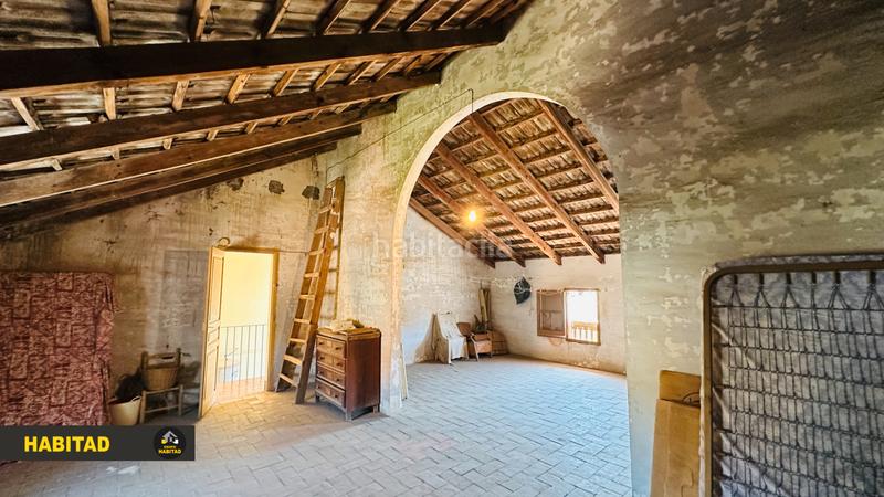 Foto f530d530-b0d5-4b48-b074-e2bb66e1f136. Casa en ronda de sant ramon 151 casa en excelente ubicación en Sant Boi de Llobregat