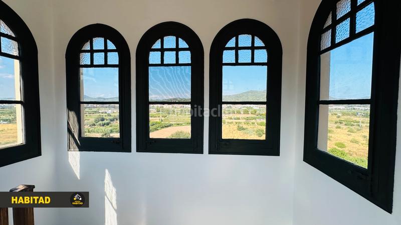 Foto 94fd7607-f448-40c7-b151-c28279cc26ac. Casa con camino parcheggio in Sant Vicenç dels Horts