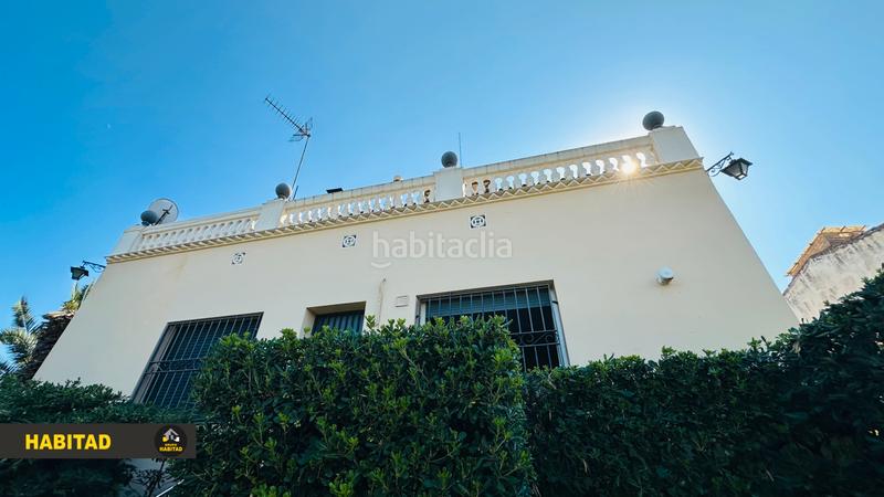 Foto abfa9170-ce55-4dab-9ad0-3e46ae873d09. Casa con camino parcheggio in Sant Vicenç dels Horts