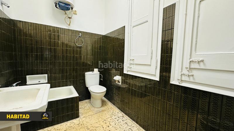 Foto f1486e05-e278-43b8-9218-973c901a5f92. Casa con camino parcheggio in Sant Vicenç dels Horts