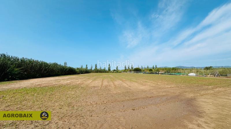 Foto b3b66d42-456f-457b-9b1c-2514b6ea32b8. Finca rústica en avinguda del mar 2 en excelente ubicación en Gavà