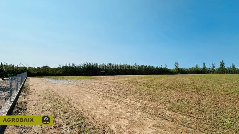 Foto b9076b15-3c46-4055-8e85-dd1ef40a0905. Finca rústica en avinguda del mar 2 en excelente ubicación en Gavà