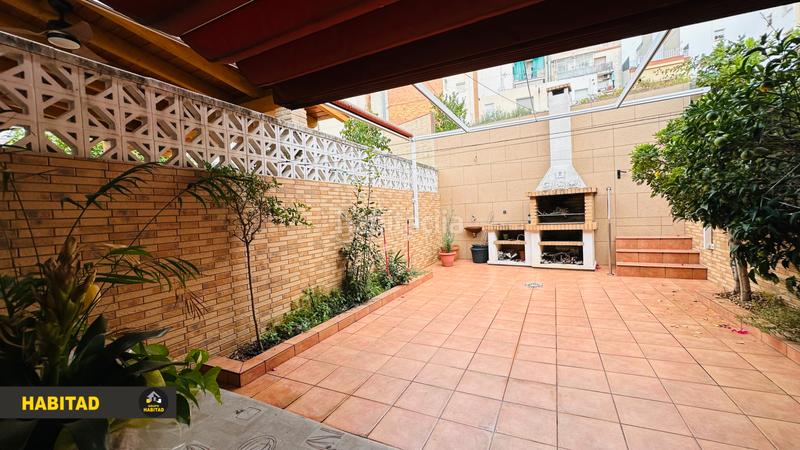 Foto df2415b2-54f6-473c-98e0-079a43b08490. Casa a schiera con camino riscaldamento in Vinyets-Molí Vell Sant Boi de Llobregat