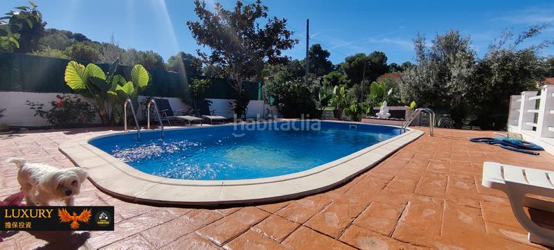 Foto 6f5226fc-3868-49e4-93c6-0b8dcf336a38. Chalet with fireplace heating parking pool in costa Cunit - els jardins - els rosers Cunit