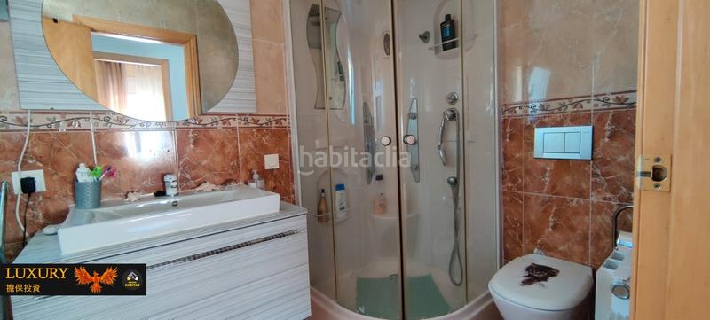 Foto 8eec92e5-70ca-4282-a7f4-4a708410fed7. Chalet with fireplace heating parking pool in costa Cunit - els jardins - els rosers Cunit